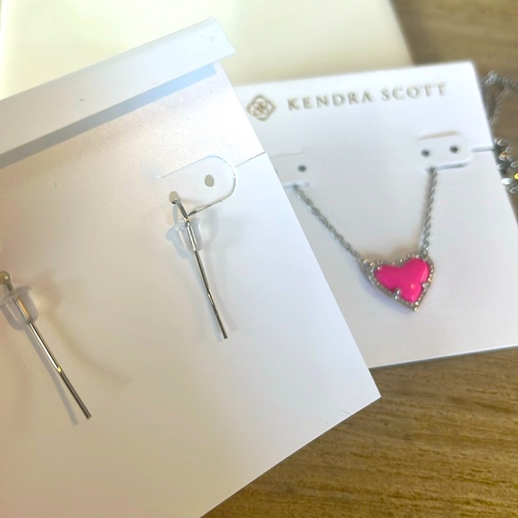 Kendra Scott Pink Heart Jewelry Set - Picture 6 of 6